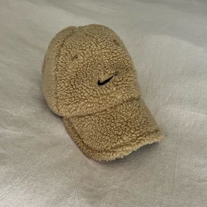 Sherpa Nike hat